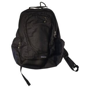 Patagonia Lightwire 25, School-Hike-Camp-Laptop Black Backpack Pockets Galore